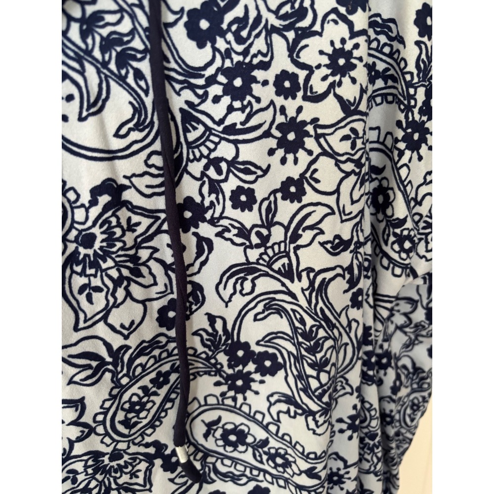 Comfort Code by Cuddl Duds Womens 1X Paisley Floral Hoodie Top Navy‎ Blue White